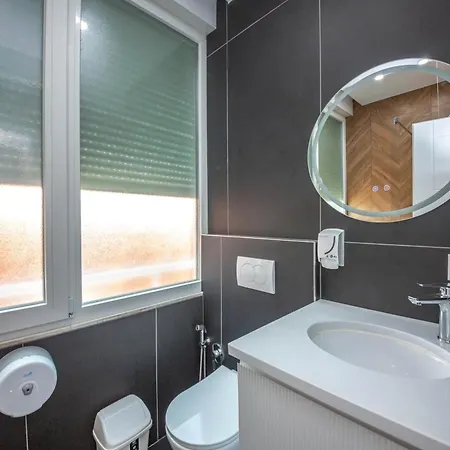 Downtown Boutique Tirana