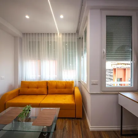 Downtown Boutique Lejlighed Tirana